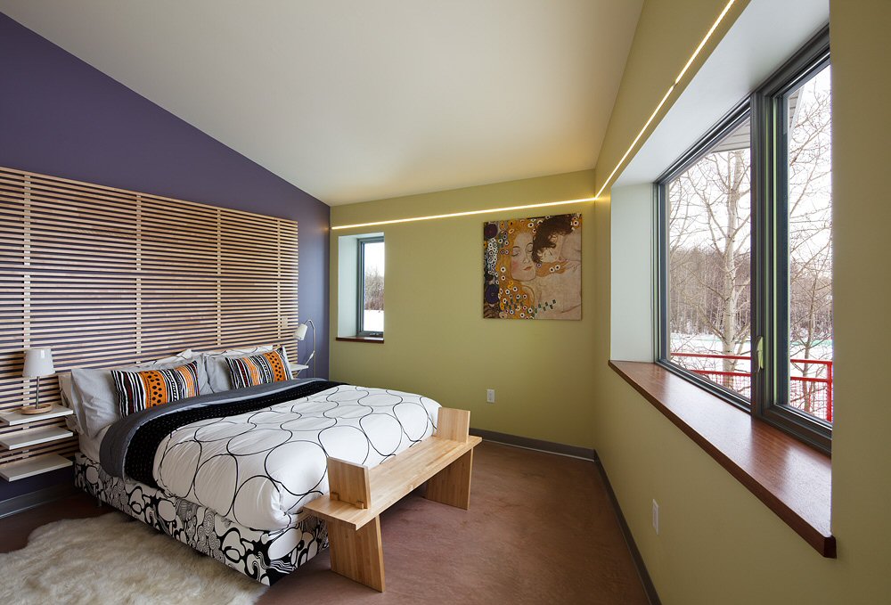 Ecohaven Calgary home bedroom 2011